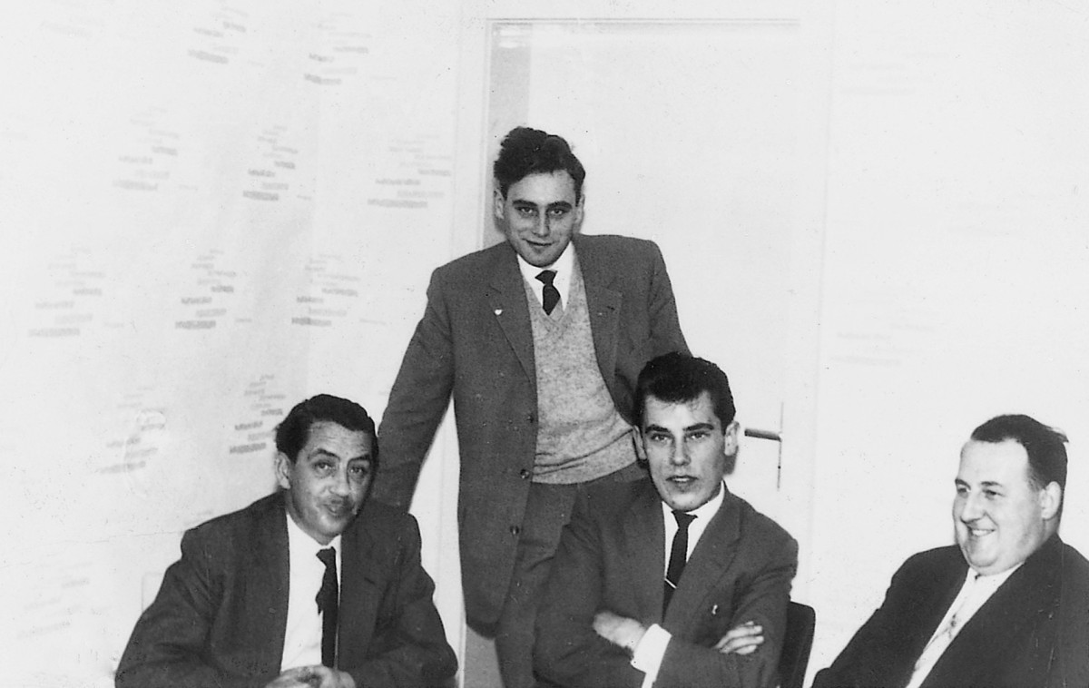 The young boss Reinhold Würth (second from left) with his first three sales representatives
